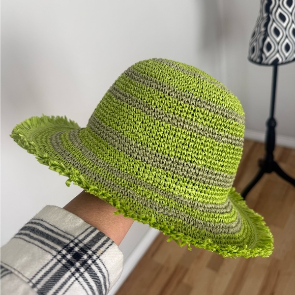 NWT rag & bone Frills Rollable Bucket Hat in Lime/Citron Green Size S/M - Picture 4 of 15